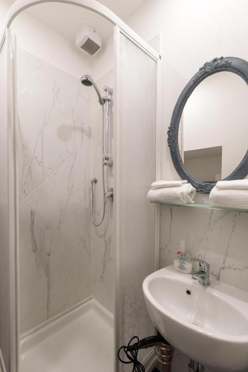 Guelfa Dream Apartment ฟลอเรนซ์ ภายนอก รูปภาพ